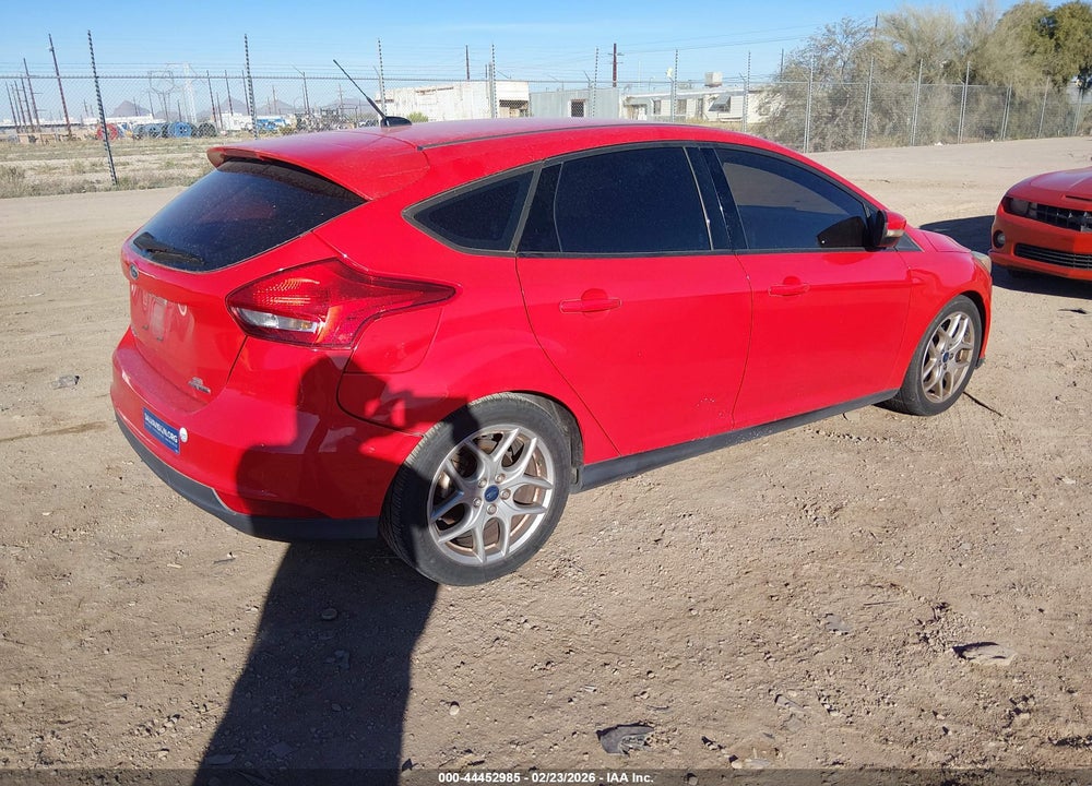 2015 FORD FOCUS SE VIN: 1FADP3K28FL326512