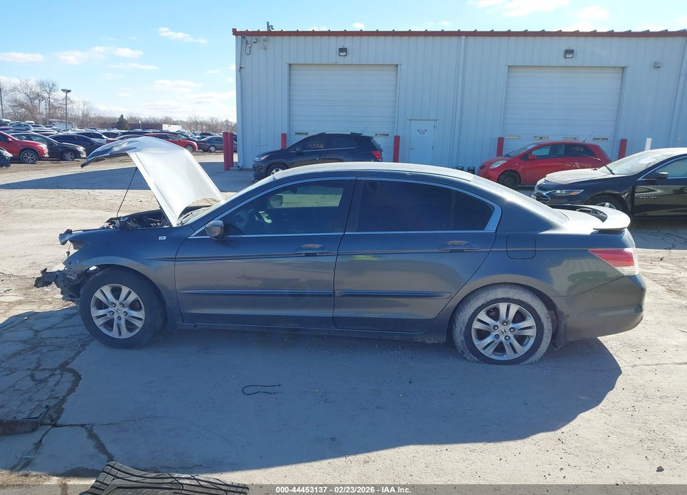 2008 HONDA ACCORD 2.4 LX-P VIN: 1HGCP26448A021097