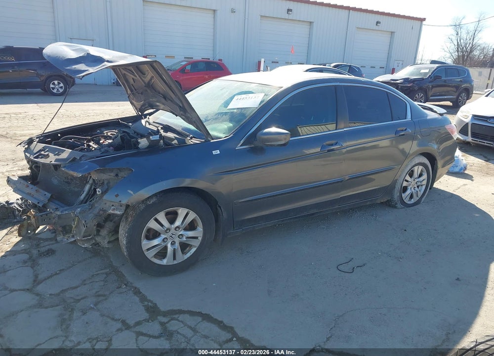 2008 HONDA ACCORD 2.4 LX-P VIN: 1HGCP26448A021097