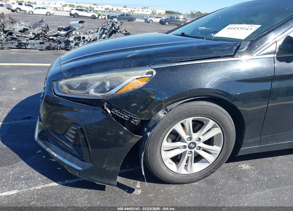 2018 HYUNDAI SONATA SE VIN: 5NPE24AF1JH682420