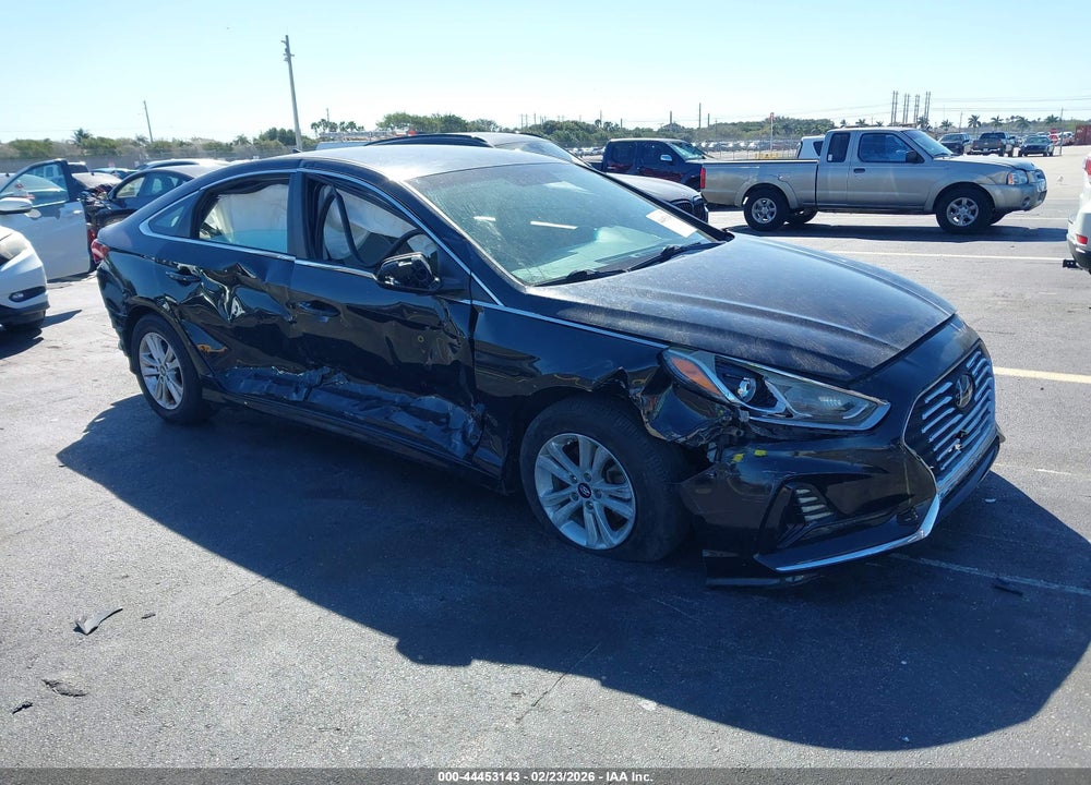 2018 HYUNDAI SONATA SE VIN: 5NPE24AF1JH682420