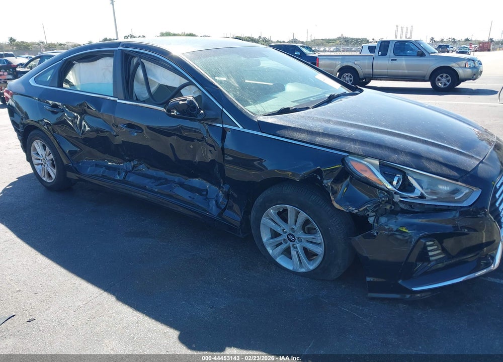 2018 HYUNDAI SONATA SE VIN: 5NPE24AF1JH682420