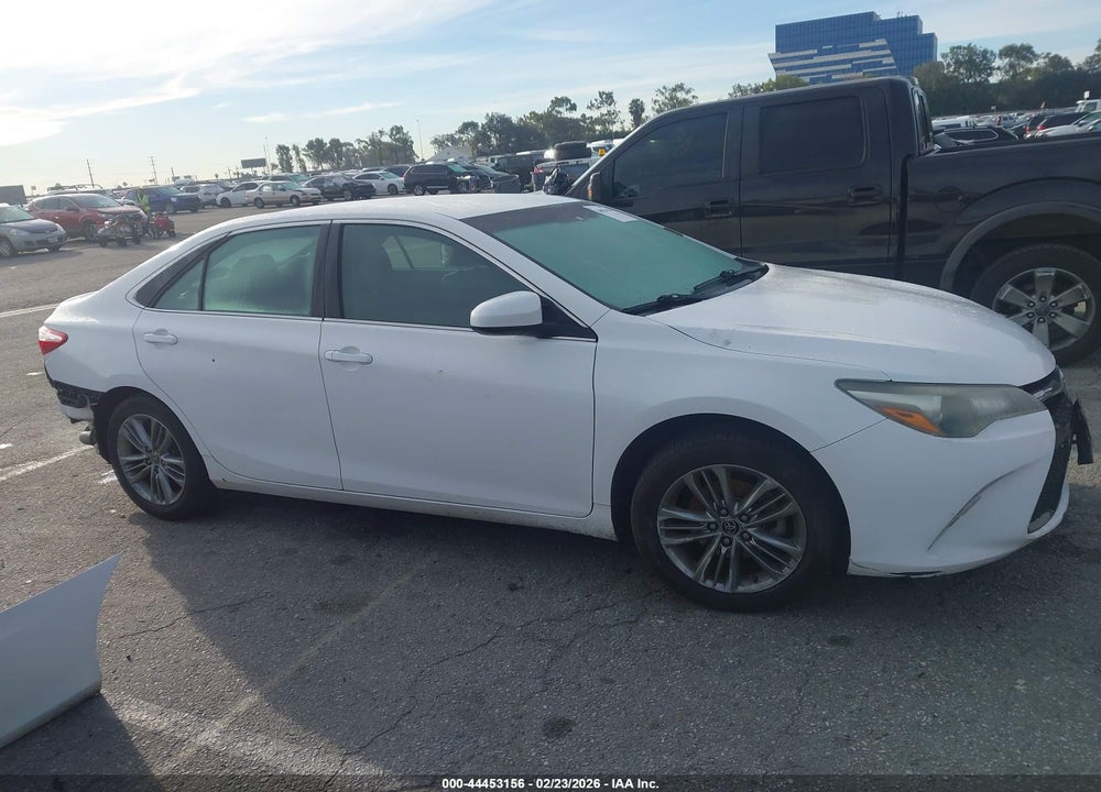2015 TOYOTA CAMRY SE VIN: 4T1BF1FK1FU042759