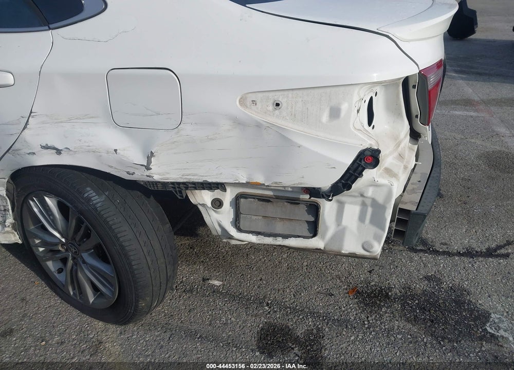 2015 TOYOTA CAMRY SE VIN: 4T1BF1FK1FU042759