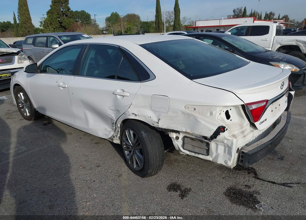 2015 TOYOTA CAMRY SE VIN: 4T1BF1FK1FU042759