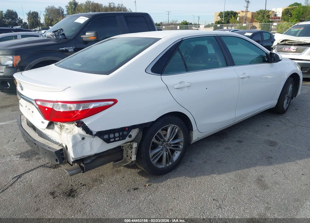 2015 TOYOTA CAMRY SE VIN: 4T1BF1FK1FU042759