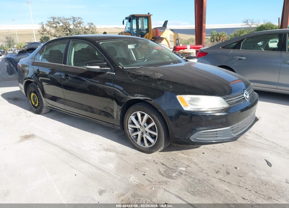 2014 VOLKSWAGEN JETTA 1.8T SE VIN: 3VWD07AJ6EM317235