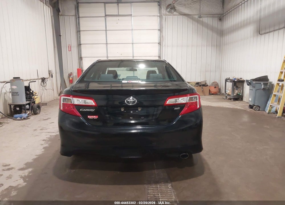 2014 TOYOTA CAMRY SE SPORT VIN: 4T1BF1FK8EU401250