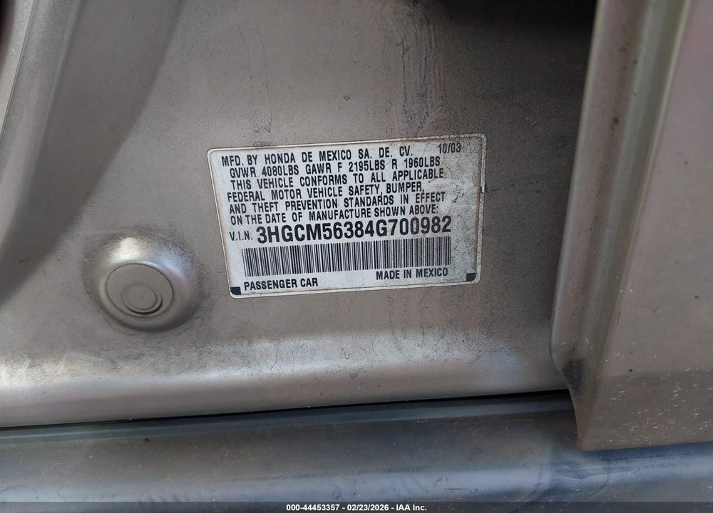 2004 HONDA ACCORD 2.4 LX VIN: 3HGCM56384G700982