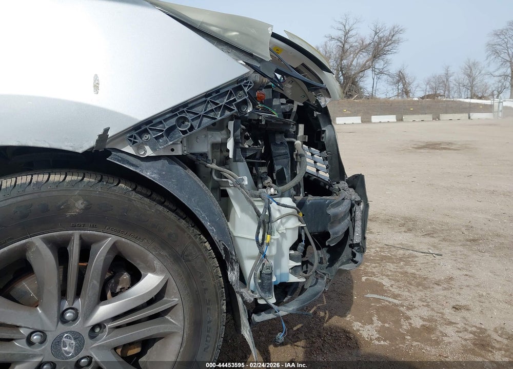 2014 HYUNDAI TUCSON SE VIN: KM8JU3AG9EU872226