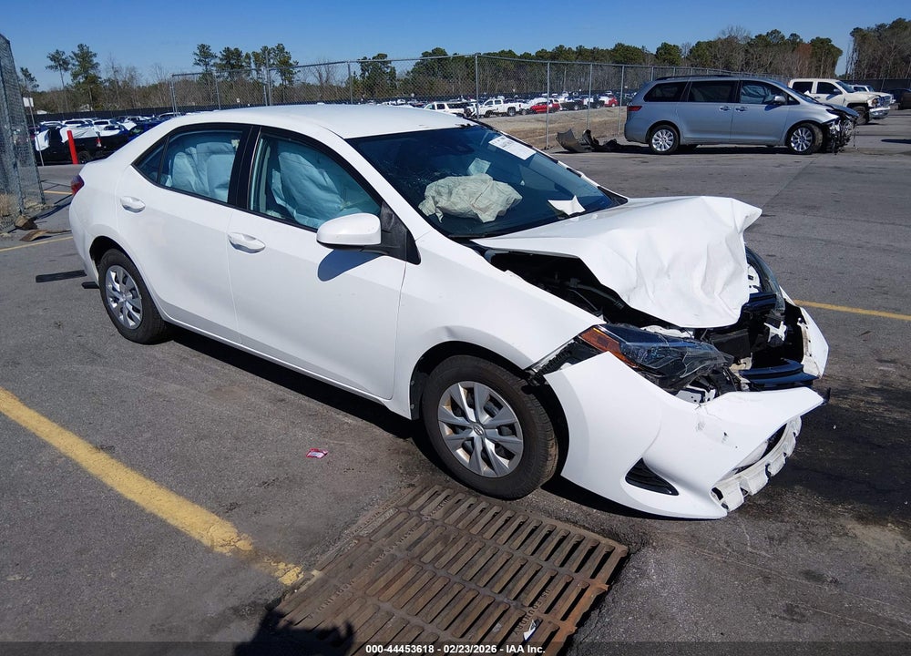 2018 TOYOTA COROLLA L VIN: 2T1BURHE7JC042075
