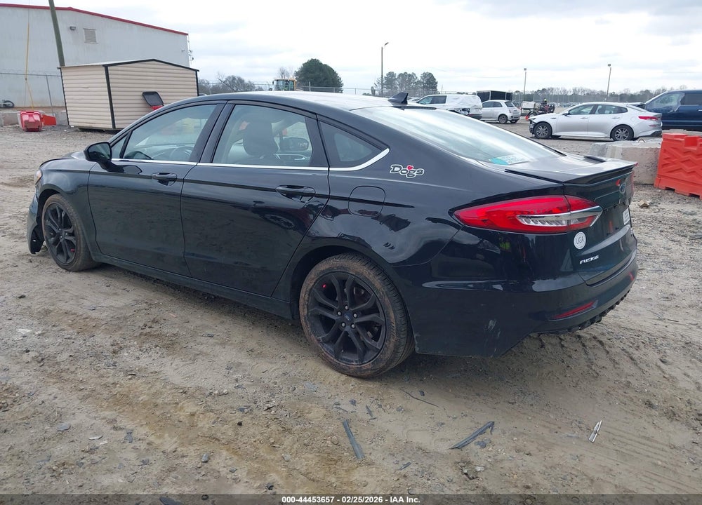 2019 FORD FUSION SE VIN: 3FA6P0HD6KR111674