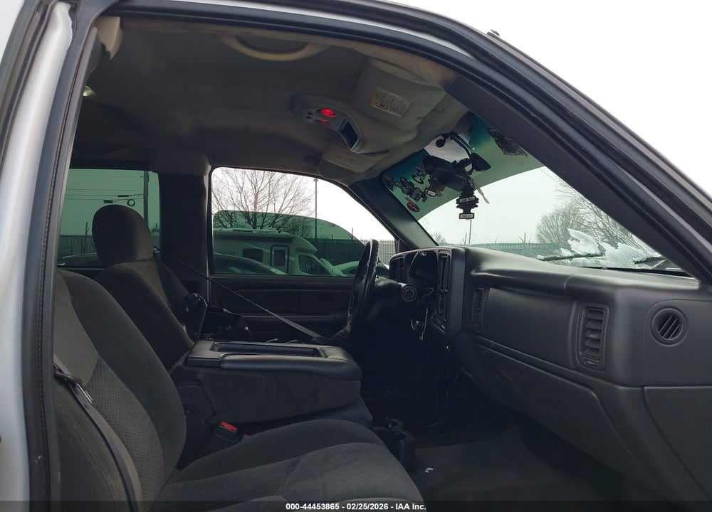 2004 CHEVROLET SILVERADO 2500HD LS VIN: 1GCHK29154E167211