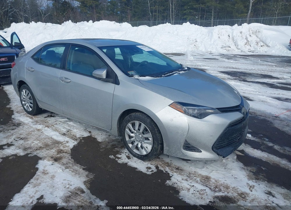 2017 TOYOTA COROLLA LE VIN: 2T1BURHE1HC886221