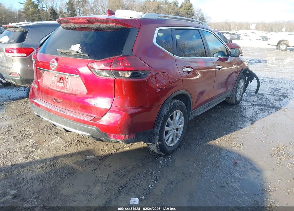 2018 NISSAN ROGUE SV VIN: 5N1AT2MV8JC806497