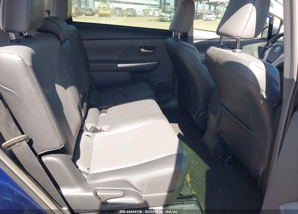 2014 TOYOTA PRIUS V FIVE VIN: JTDZN3EU3EJ009539