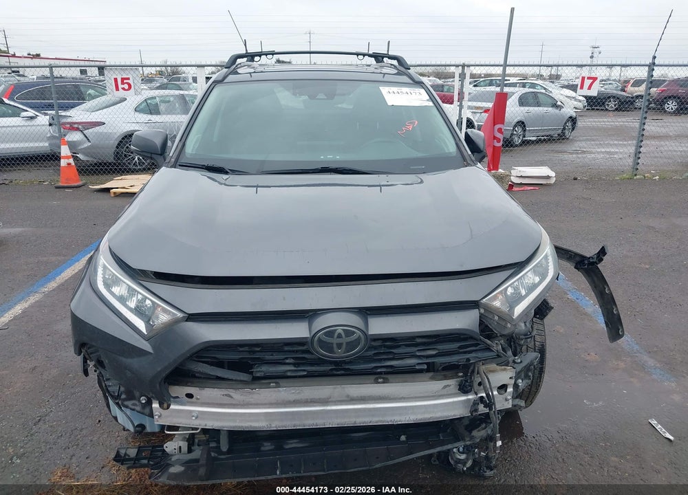2020 TOYOTA RAV4 XLE PREMIUM VIN: 2T3C1RFV4LC067431