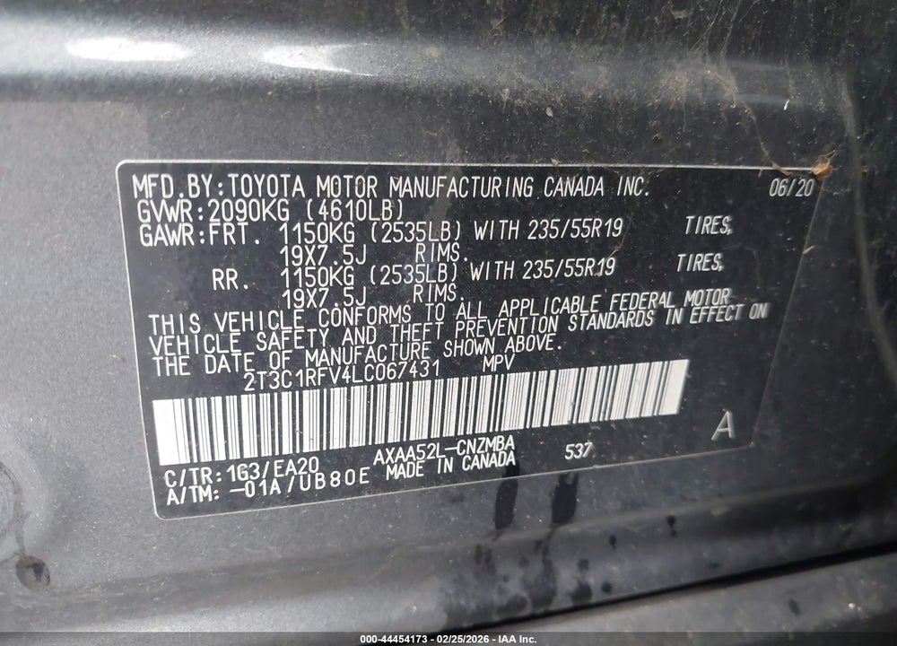 2020 TOYOTA RAV4 XLE PREMIUM VIN: 2T3C1RFV4LC067431