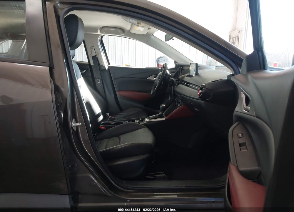 2016 MAZDA CX-3 TOURING VIN: JM1DKBC7XG0120284