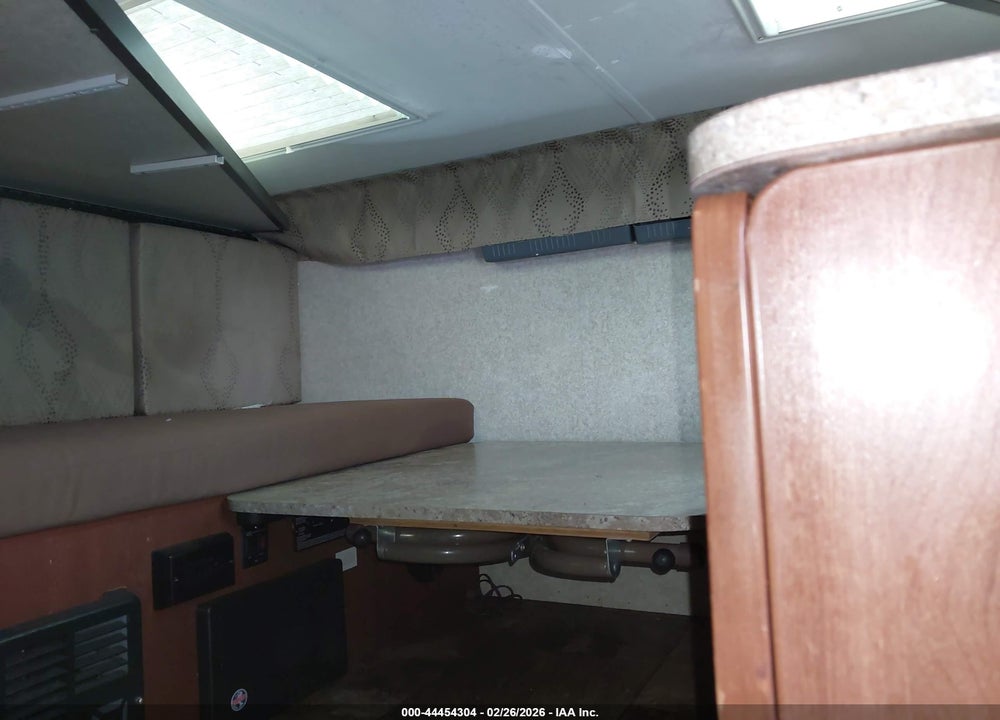 2016 FOREST RIVER FLAGSTAFF VIN: 4X4CFSW19GD176226