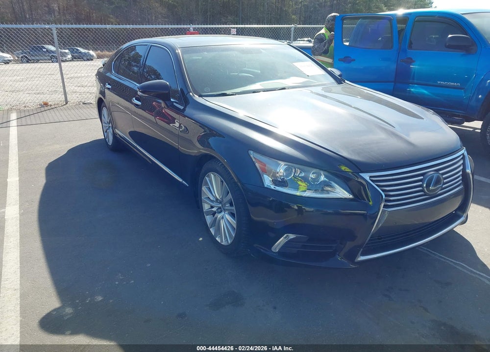 2015 LEXUS LS 460 L VIN: JTHDL5EF5F5007118