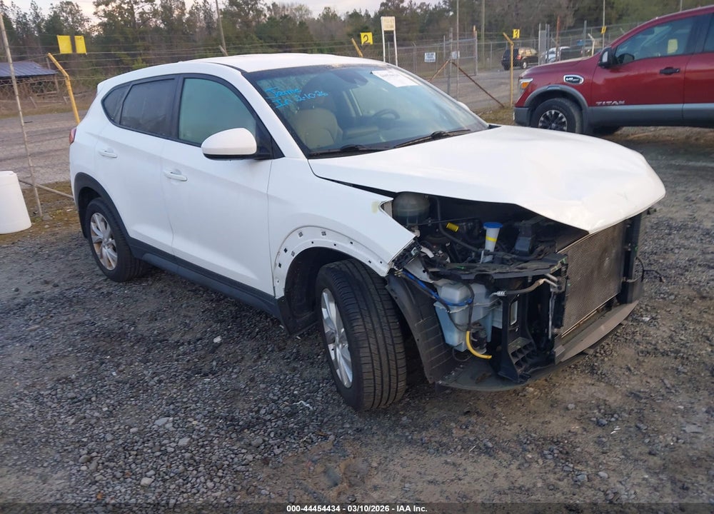 2020 HYUNDAI TUCSON SE VIN: KM8J2CA49LU223289
