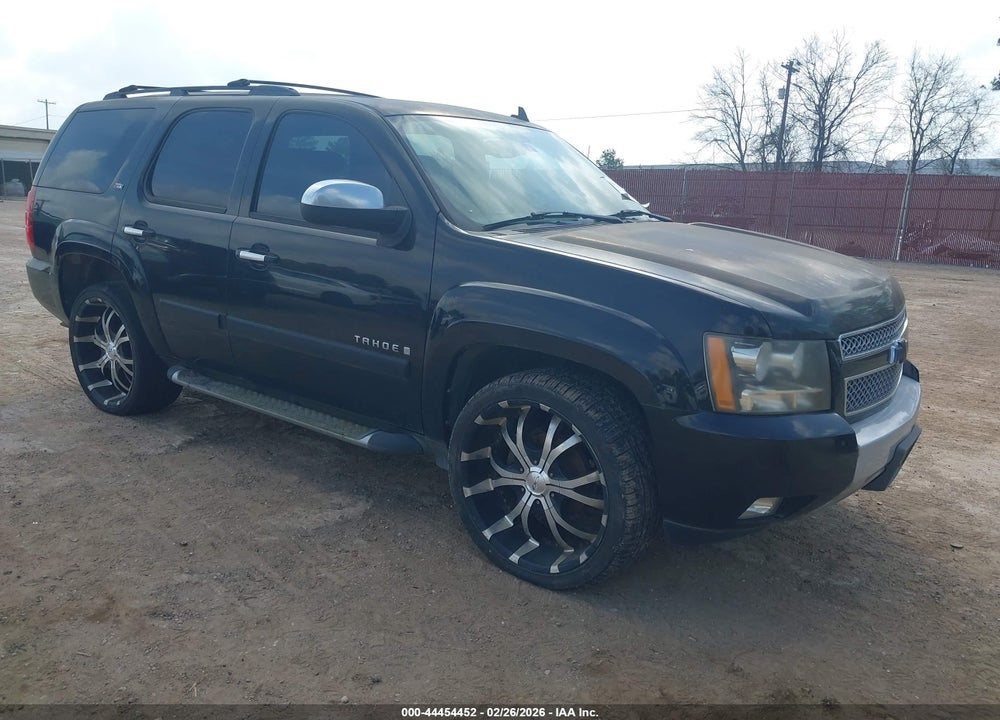 2007 CHEVROLET TAHOE LT VIN: 1GNFK13047R359418
