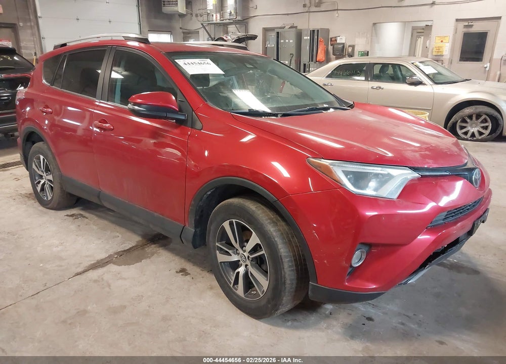 2017 TOYOTA RAV4 XLE VIN: 2T3RFREV4HW603989