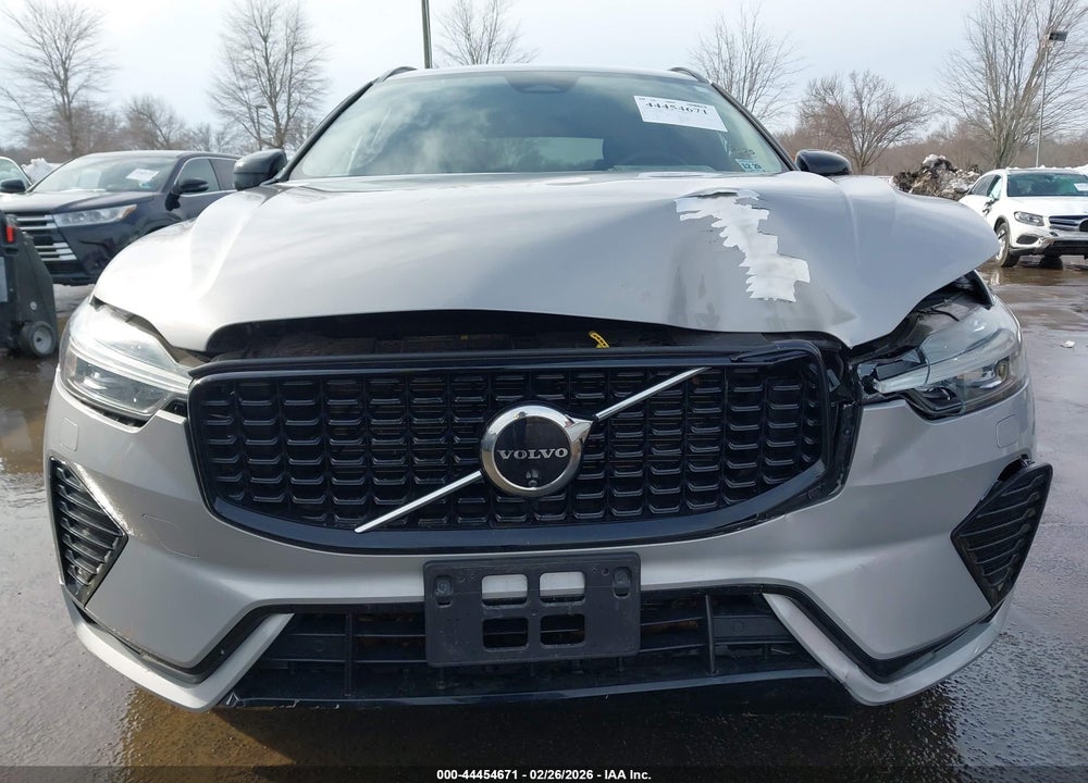2024 VOLVO XC60 B5 PLUS DARK THEME VIN: YV4L12RL9R1886374