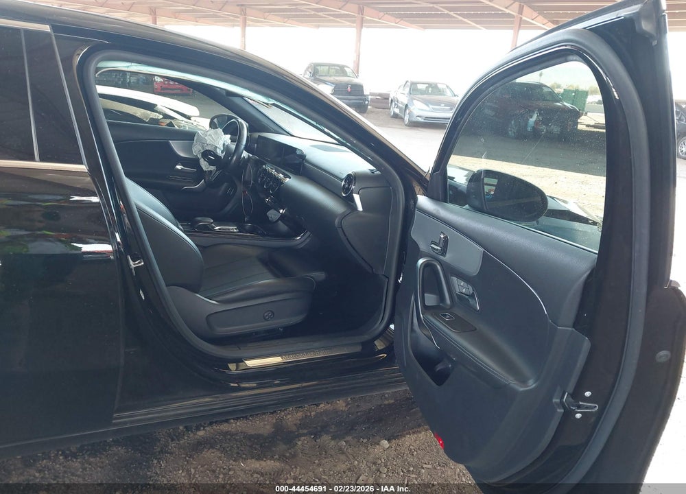 2020 MERCEDES-BENZ A 220 VIN: W1K3G4EB3LJ203852