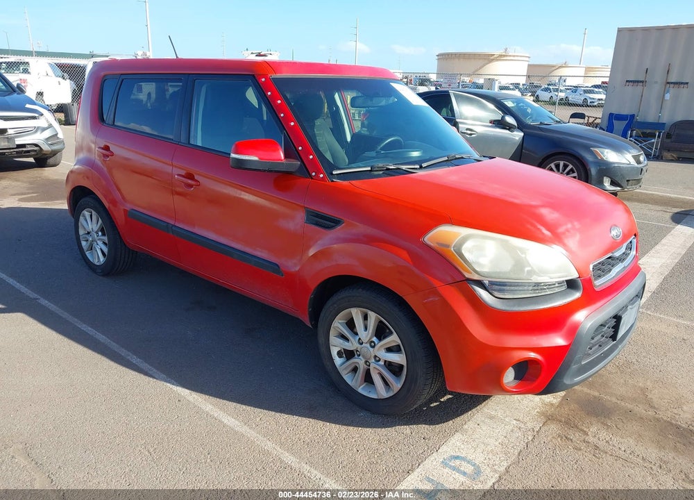 2012 KIA SOUL + VIN: KNDJT2A62C7438878