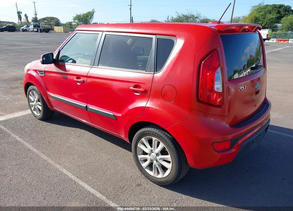 2012 KIA SOUL + VIN: KNDJT2A62C7438878