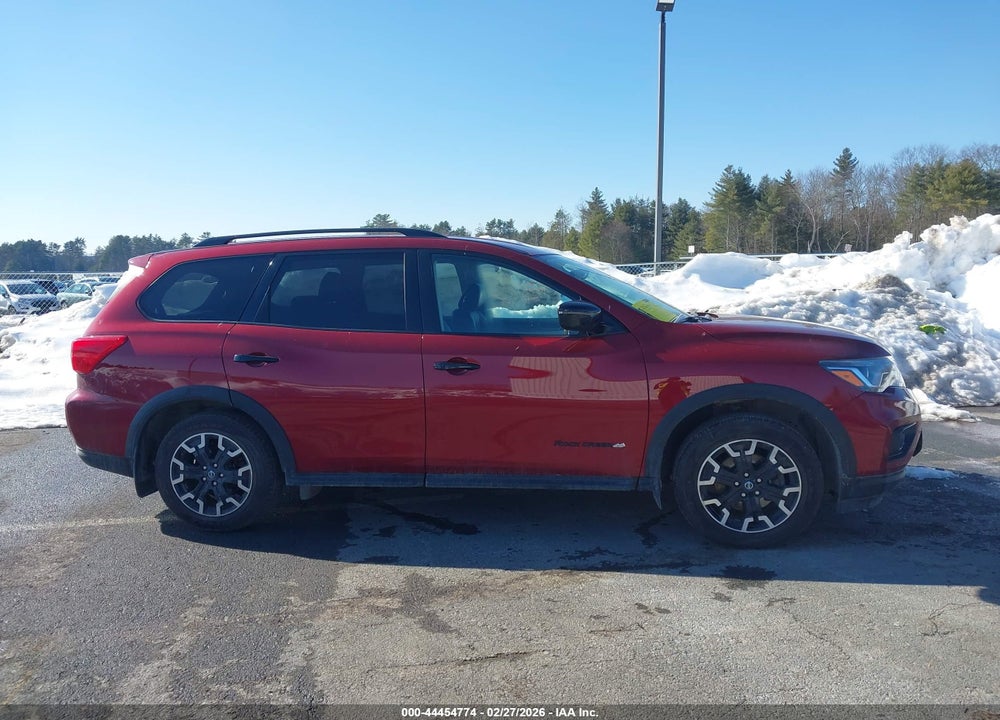2019 NISSAN PATHFINDER SV VIN: 5N1DR2MM8KC654838