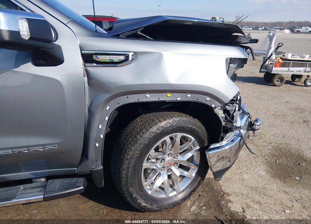 2022 GMC SIERRA 1500 LIMITED 4WD  SHORT BOX SLT VIN: 3GTU9DED2NG140600