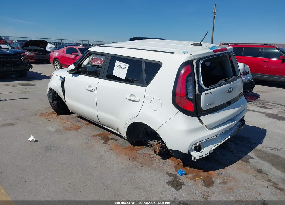 2019 KIA SOUL + VIN: KNDJP3A55K7918221