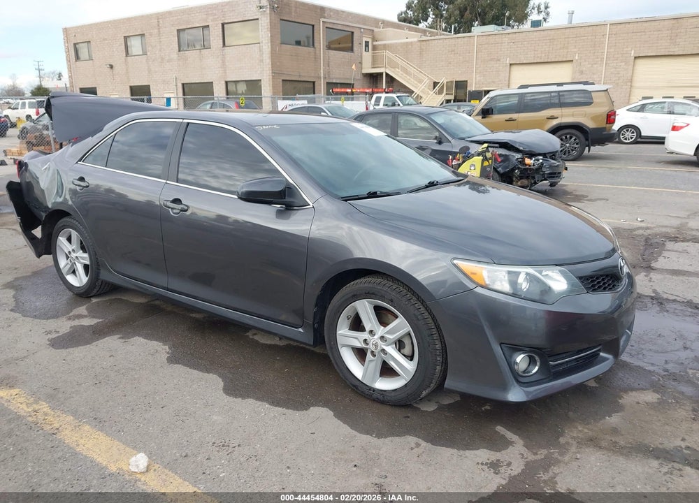 2012 TOYOTA CAMRY SE VIN: 4T1BF1FK3CU551084