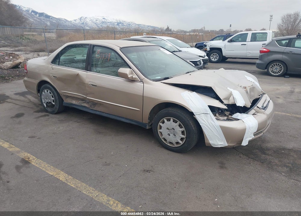 2002 HONDA ACCORD 2.3 LX VIN: 3HGCG56472G705216