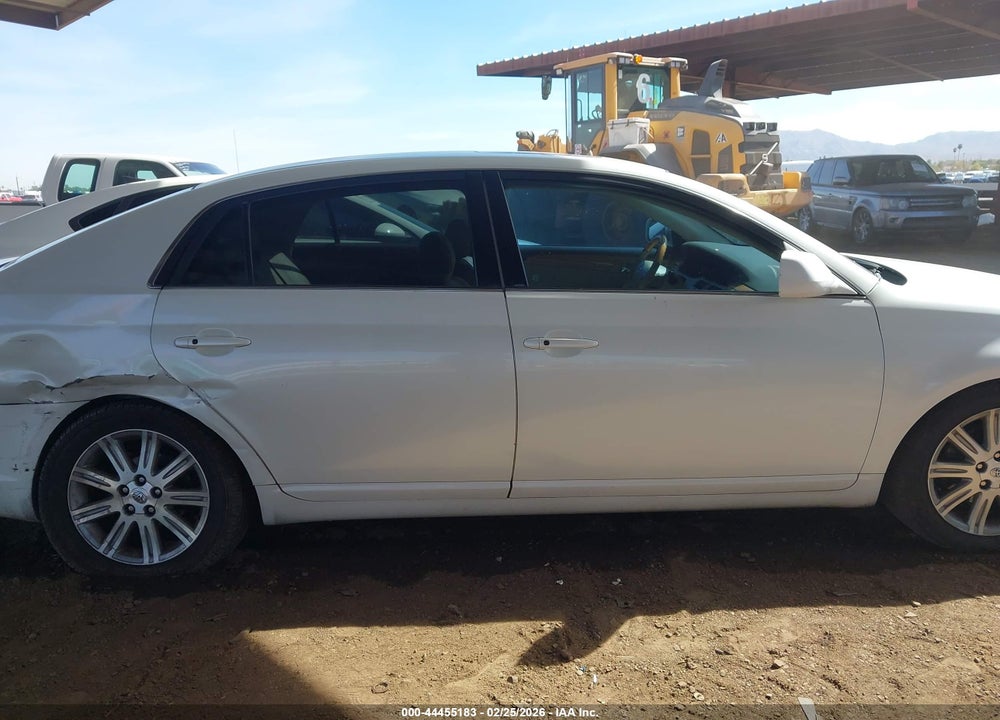 2005 TOYOTA AVALON LIMITED VIN: 4T1BK36B25U006083