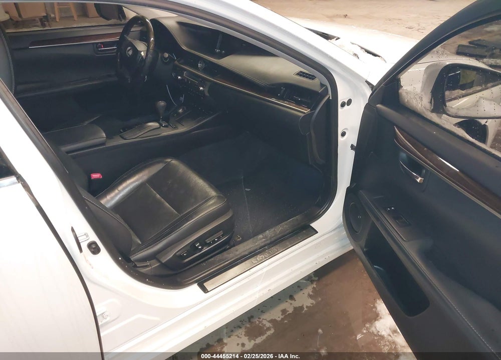 2015 LEXUS ES 350 VIN: JTHBK1GG7F2183310