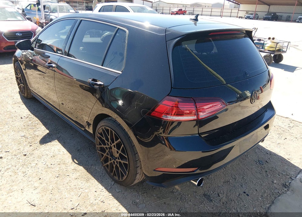 2018 VOLKSWAGEN GOLF GTI 2.0T AUTOBAHN/2.0T S/2.0T SE VIN: 3VW447AUXJM296415