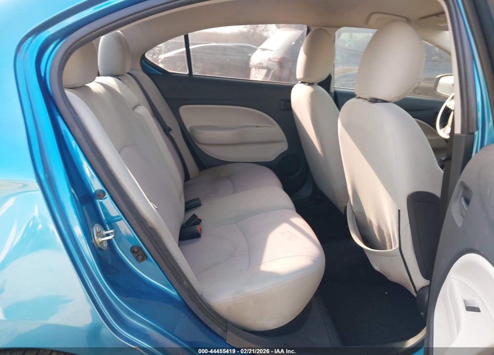 2019 MITSUBISHI MIRAGE G4 ES VIN: ML32F3FJ5KHF05695
