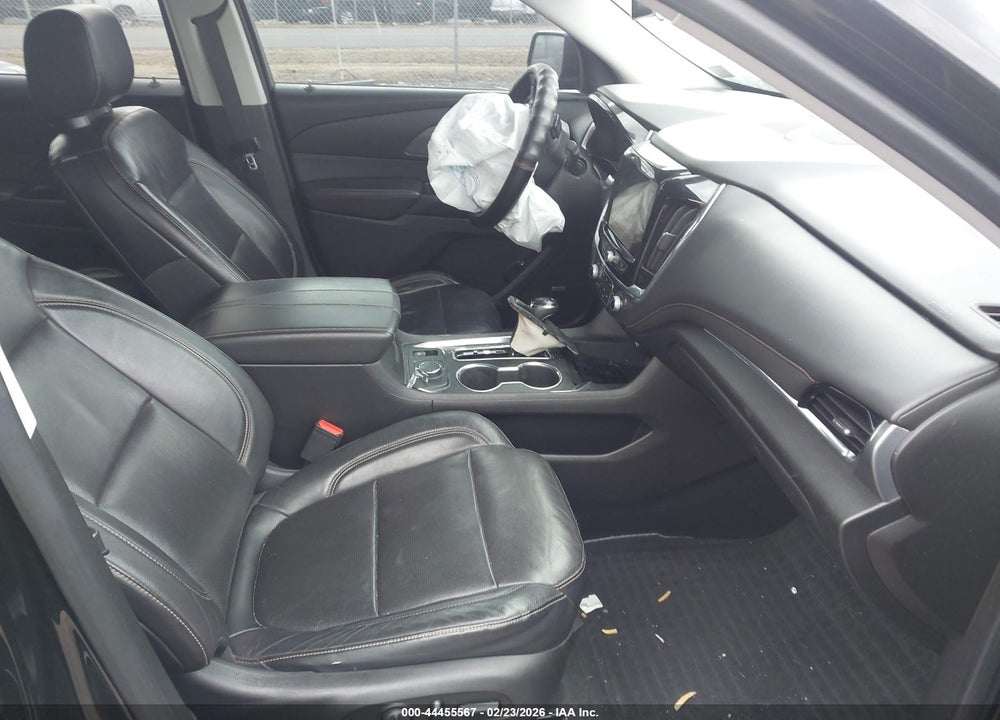 2018 CHEVROLET TRAVERSE PREMIER VIN: 1GNEVJKW2JJ168319