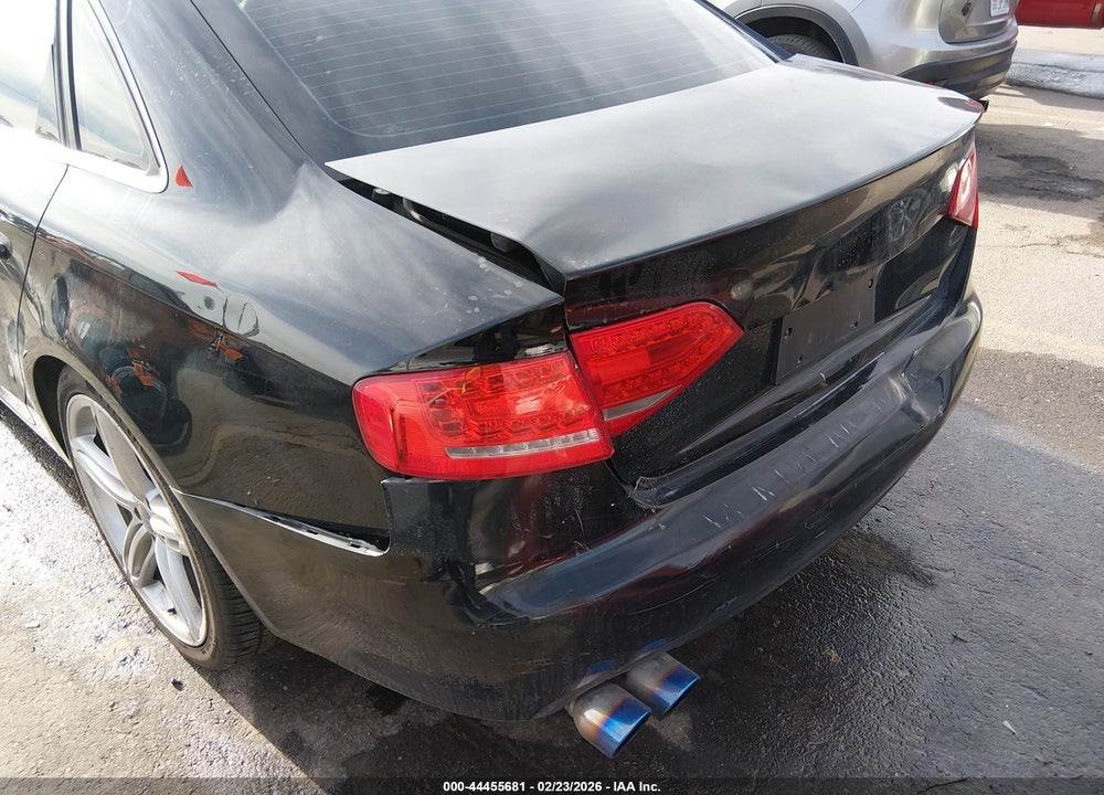 2009 AUDI A4 2.0T PREMIUM VIN: WAUSF78K19N028229