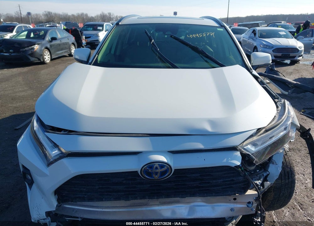2022 TOYOTA RAV4 HYBRID XLE PREMIUM VIN: JTMB6RFV8ND529758