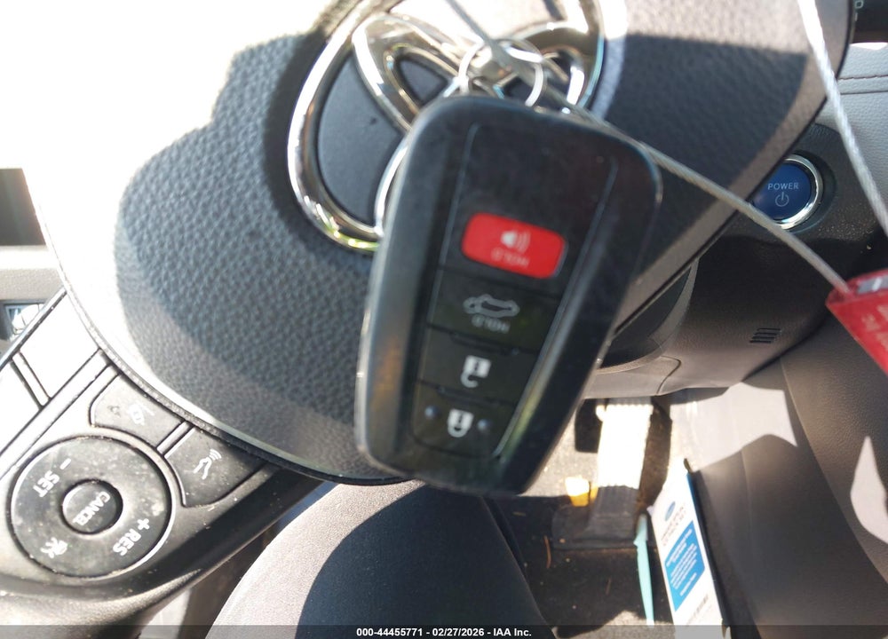 2022 TOYOTA RAV4 HYBRID XLE PREMIUM VIN: JTMB6RFV8ND529758