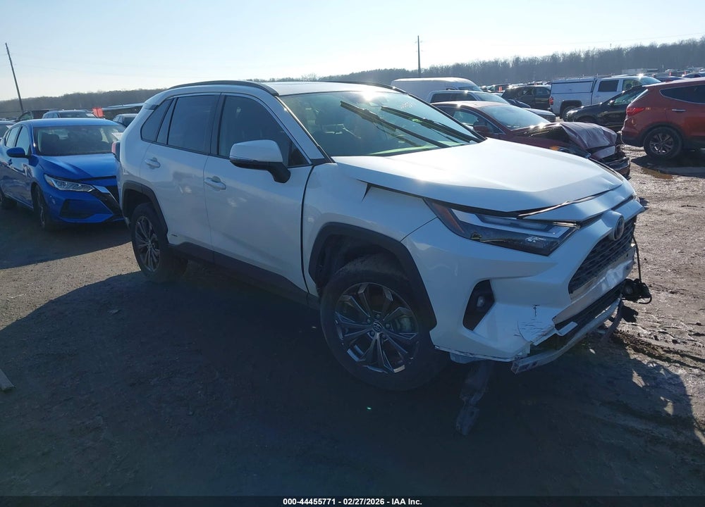 2022 TOYOTA RAV4 HYBRID XLE PREMIUM VIN: JTMB6RFV8ND529758