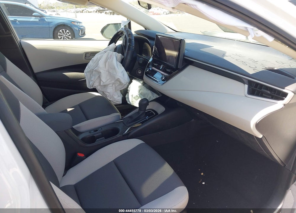 2026 TOYOTA COROLLA LE VIN: 5YFB4MDE9TP365927