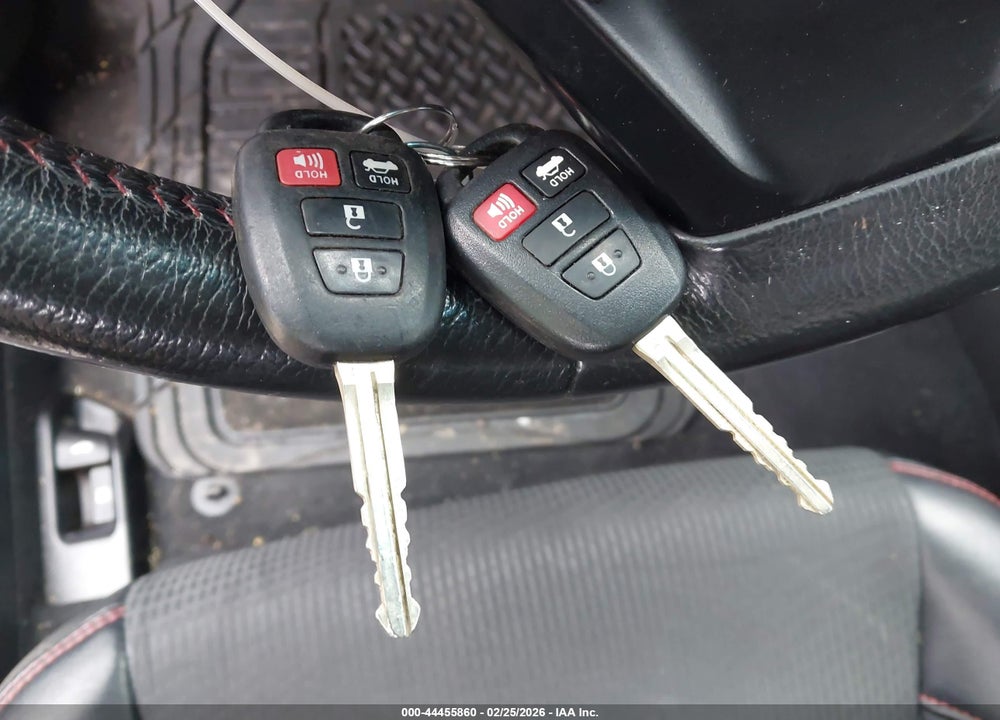 2017 TOYOTA CAMRY SE VIN: 4T1BF1FK0HU747488