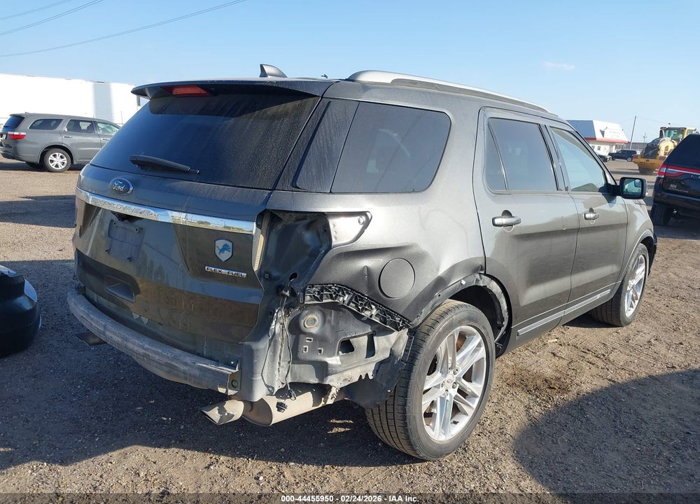 2016 FORD EXPLORER XLT VIN: 1FM5K7D83GGD26381