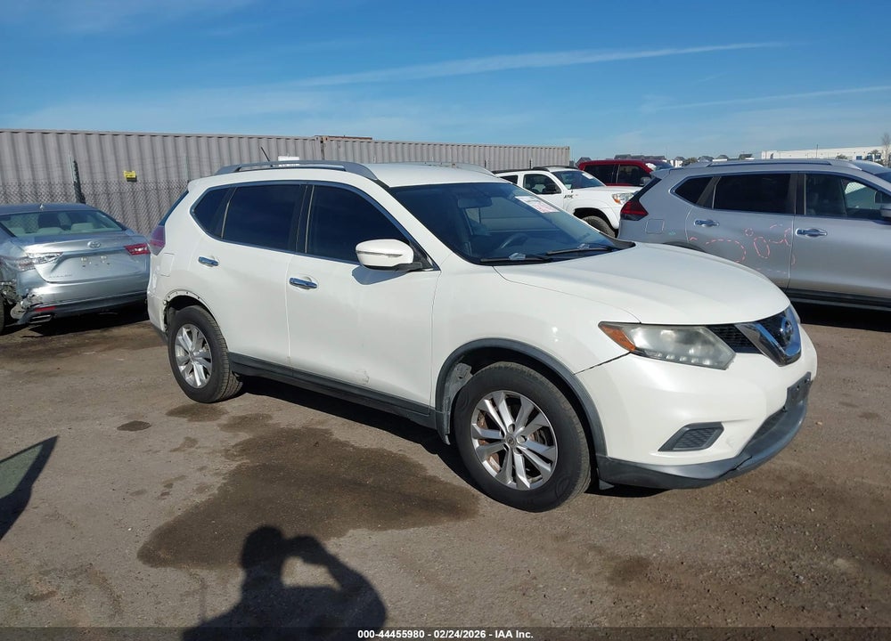 2015 NISSAN ROGUE SV VIN: KNMAT2MV0FP552451